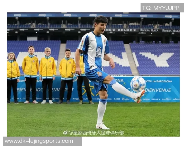 全球最软足球球星前十名盘点 他们的球技与控球艺术令人惊叹 全球最软足球球星前十名盘点 他们的球技与控球艺术令人惊叹