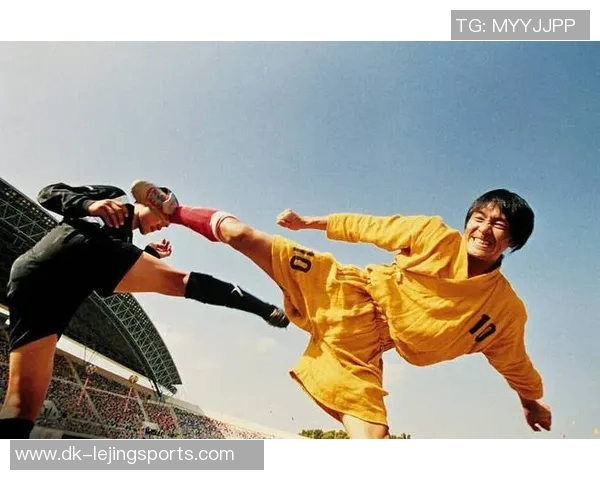 《追梦绿茵场：一位足球天才从街头到世界舞台的奋斗历程》